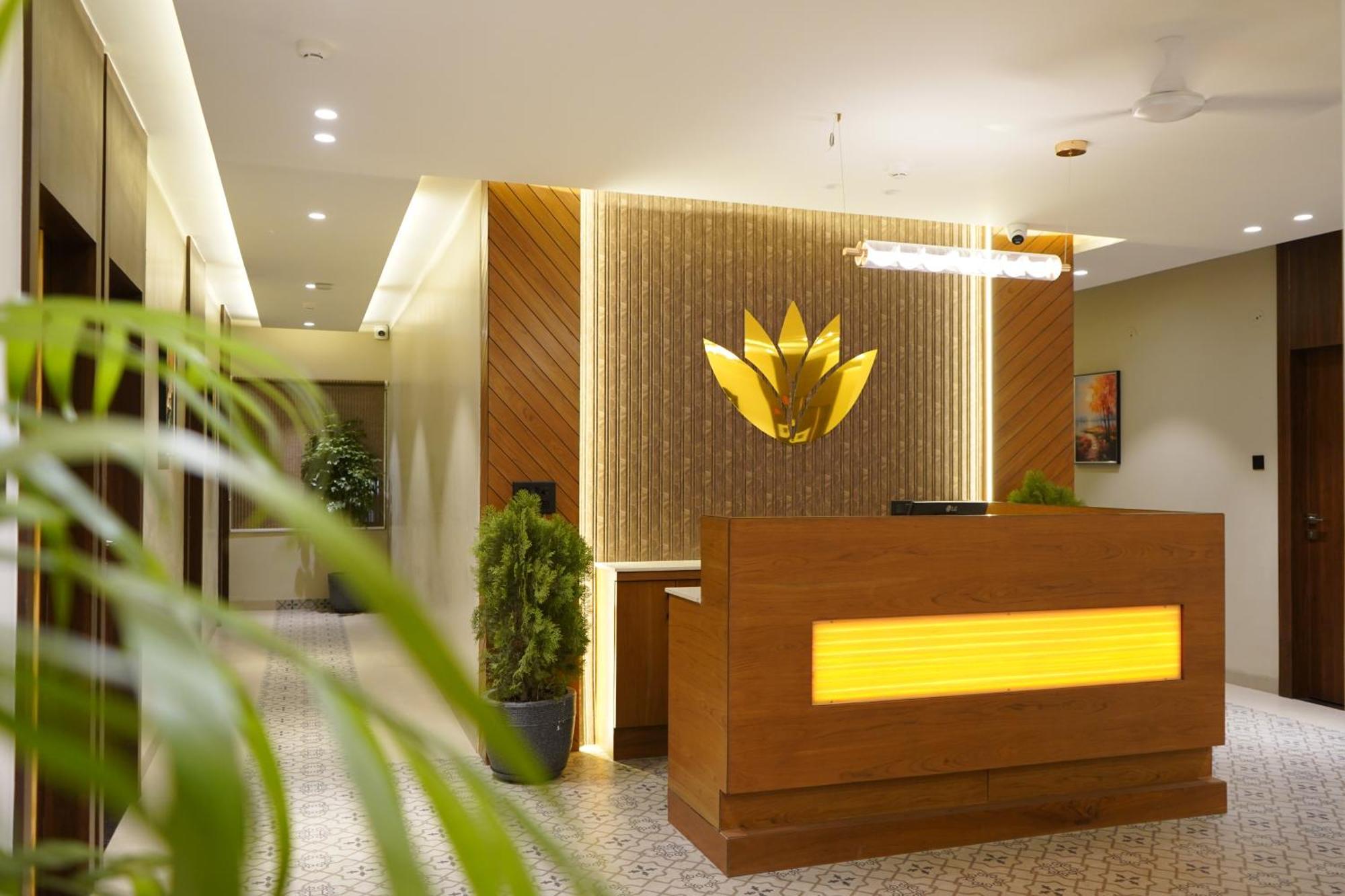 Hotel Alba Inn, إندور المظهر الخارجي الصورة
